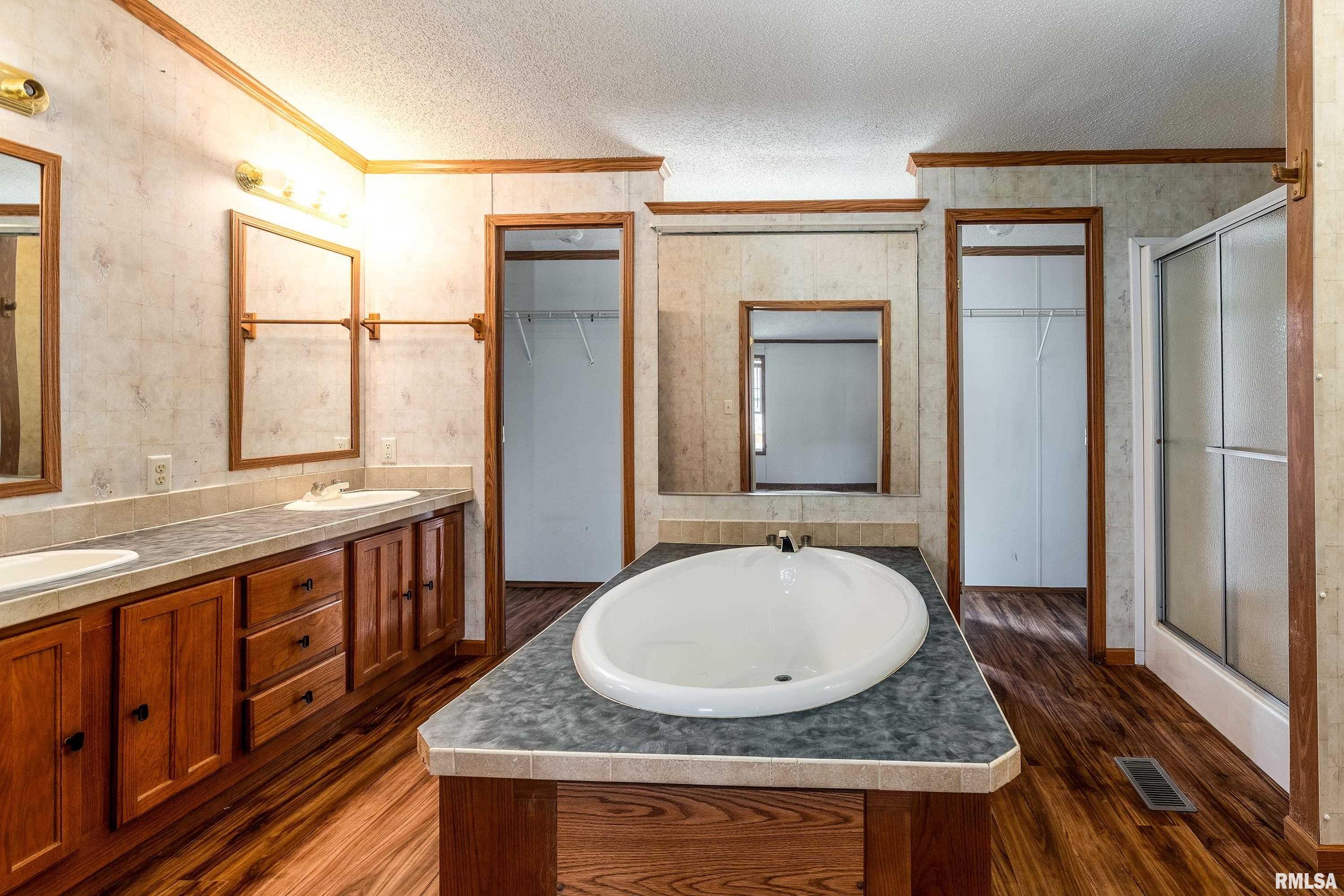 5320 Saraville Road Creal Springs, IL 62922 - Photo 15 of 47