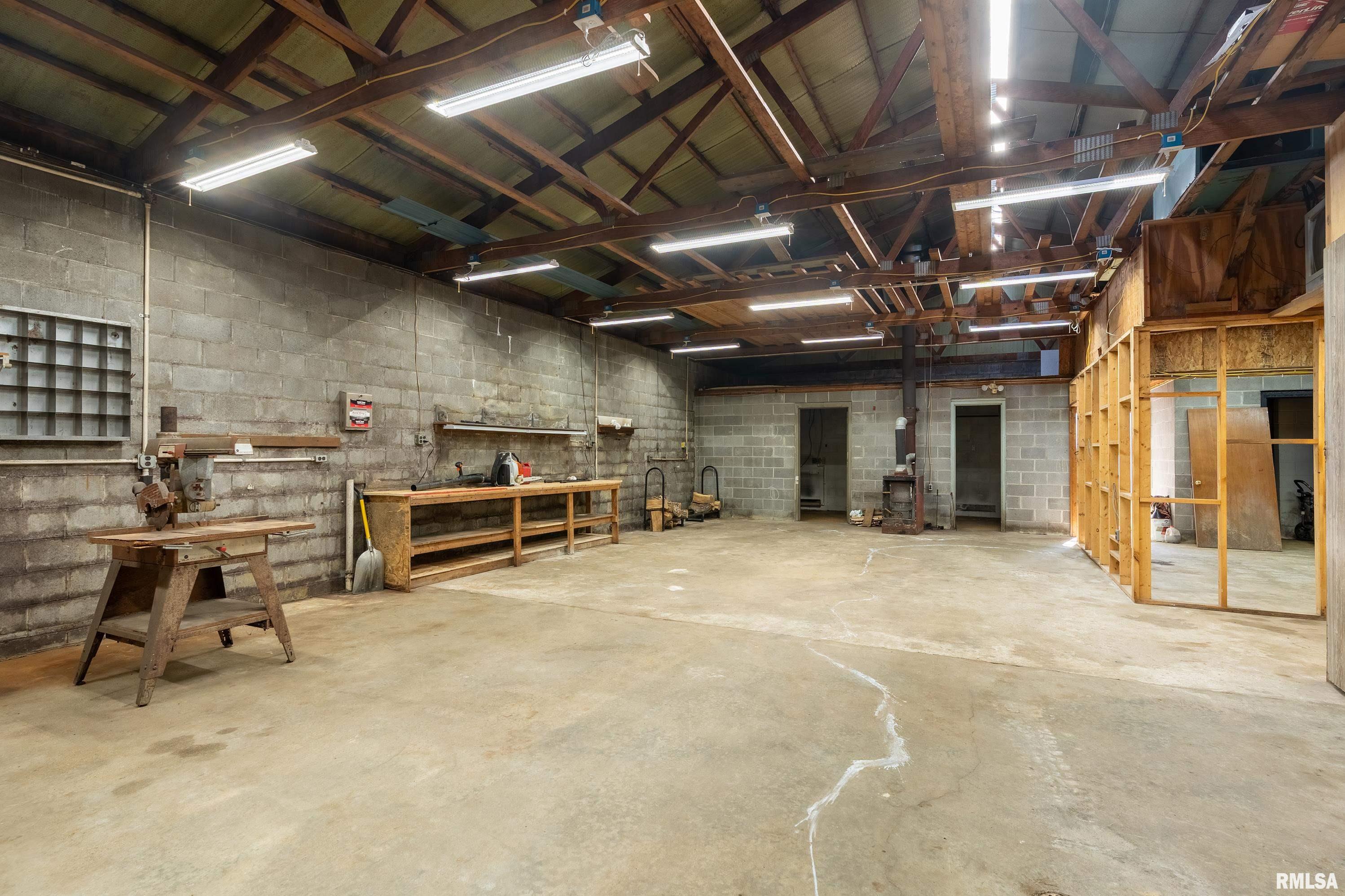 5320 Saraville Road Creal Springs, IL 62922 - Photo 32 of 47