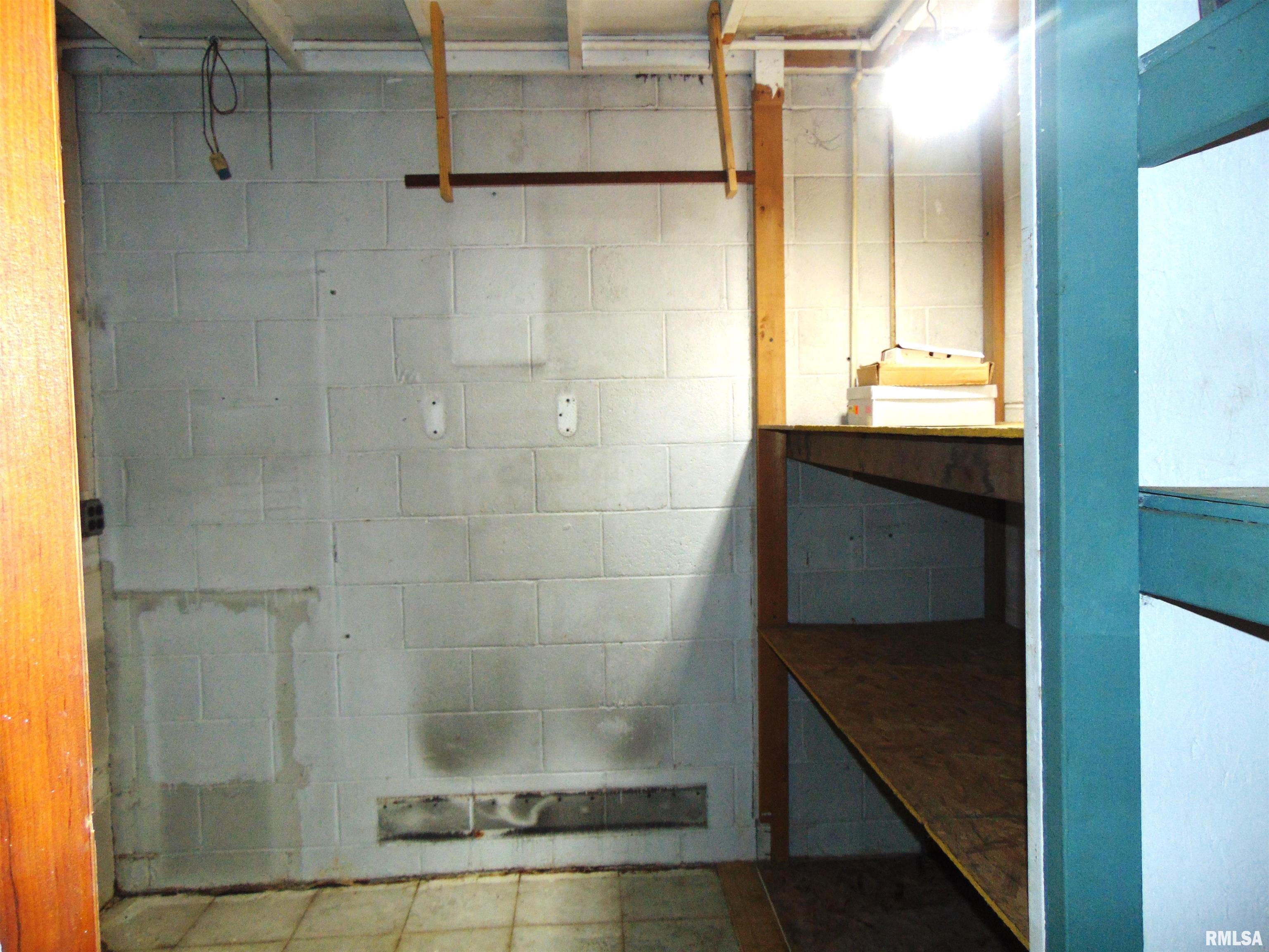 5320 Saraville Road Creal Springs, IL 62922 - Photo 38 of 47