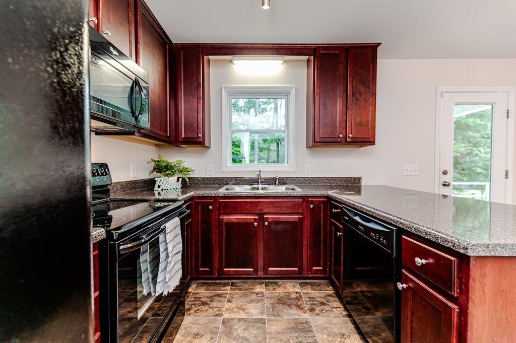 3734 Carbonton Road Sanford, NC 27330 - Photo 13 of 38 Photo 13