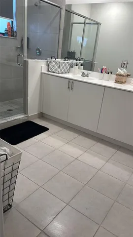 $3,000 | 23052 Southwest 129th Place, Miami, FL 33177