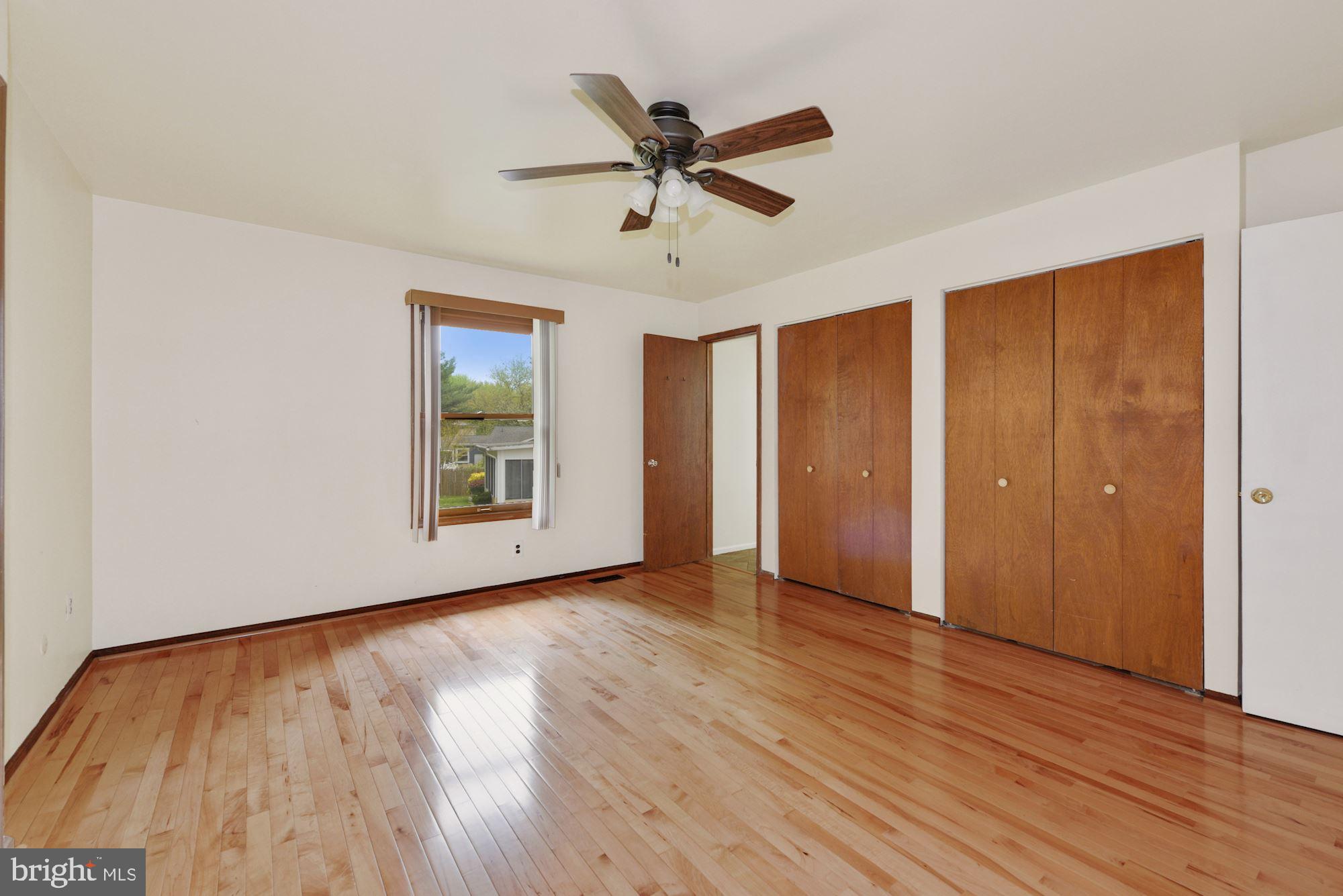 13 Hunters Drive Mount Laurel, NJ 08054 - Photo 11 of 32 Primary Bedroom with Ensuite Bath