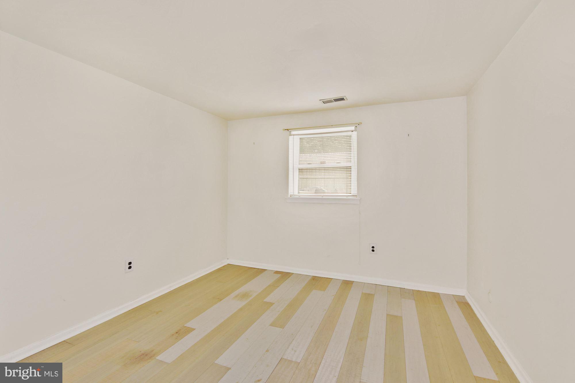 13 Hunters Drive Mount Laurel, NJ 08054 - Photo 23 of 32 Bedroom 5