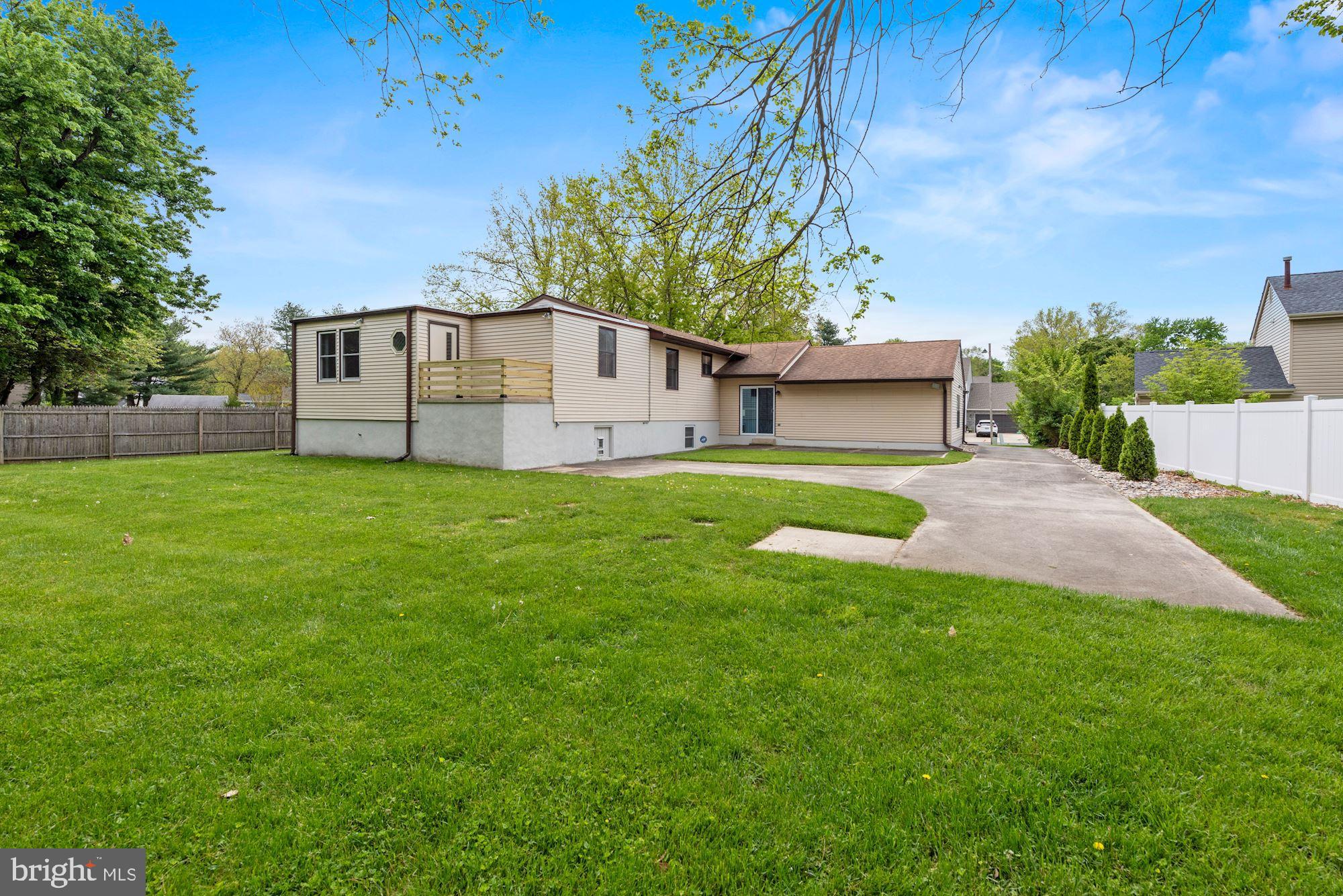 13 Hunters Drive Mount Laurel, NJ 08054 - Photo 31 of 32 Exterior of home
