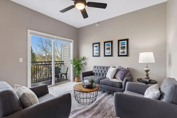 $475,000 | 1589 Niles Avenue, Unit 6, St. Paul, MN 55116