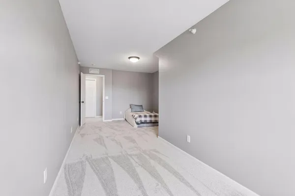 $475,000 | 1589 Niles Avenue, Unit 6, St. Paul, MN 55116