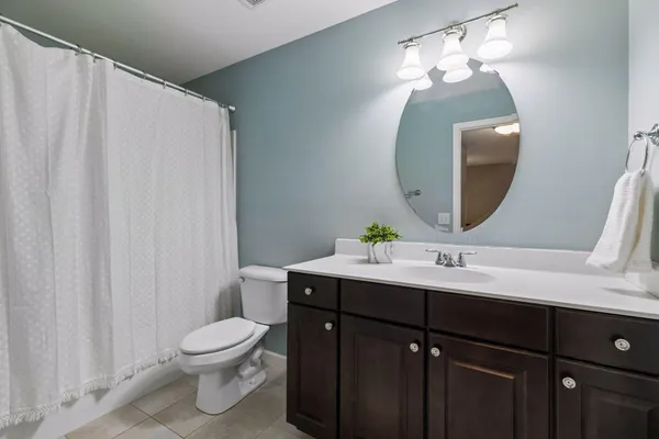 $475,000 | 1589 Niles Avenue, Unit 6, St. Paul, MN 55116