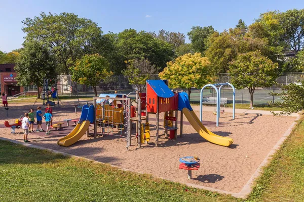 $475,000 | 1589 Niles Avenue, Unit 6, St. Paul, MN 55116