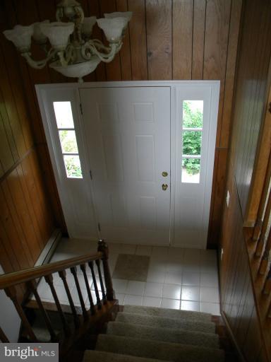 1929 East Deep Run Road Manchester, MD 21102 - Photo 13 of 24 Foyer