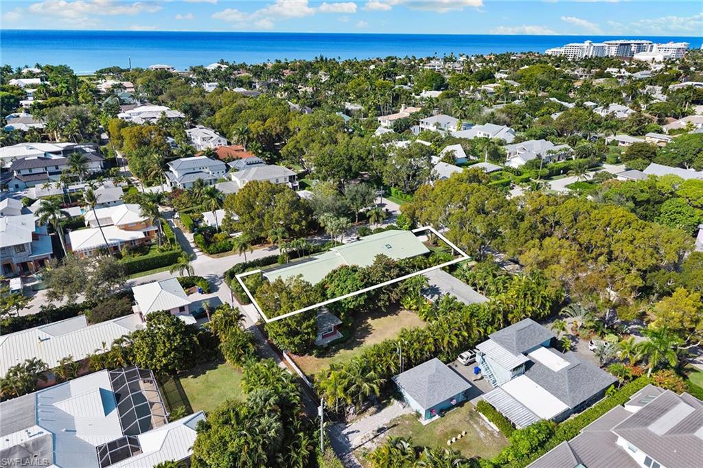 416 3rd Avenue North Naples, FL 34102 - Photo 46 of 50 an aerial view of multiple house