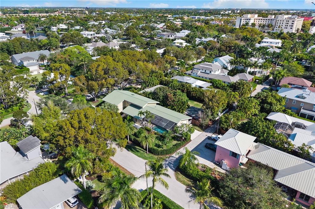 416 3rd Avenue North Naples, FL 34102 - Photo 48 of 50 an aerial view of residential houses with outdoor space