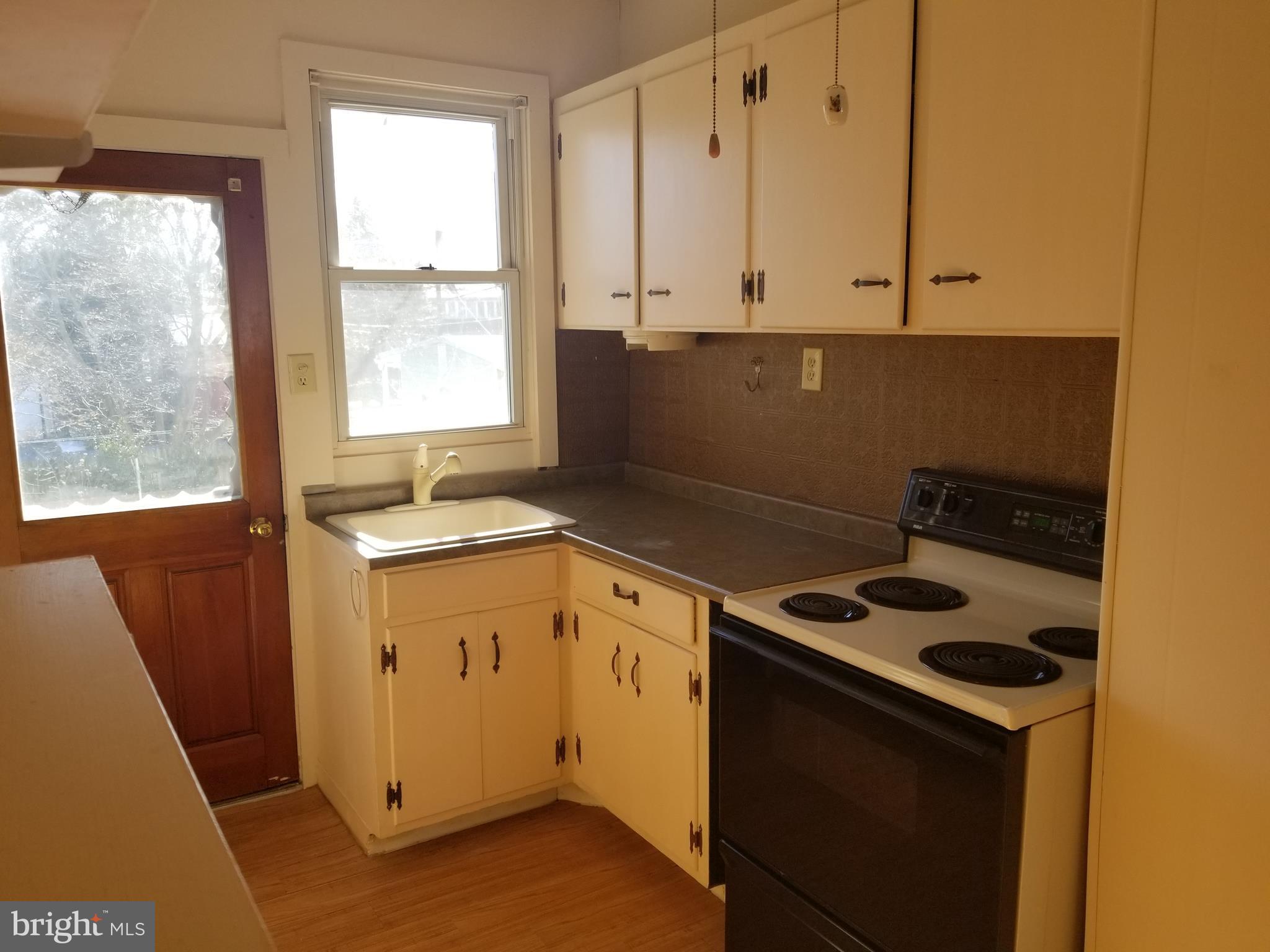 32 East Center Street Lititz, PA 17543 - Photo 9 of 23 Kitchen First Floor