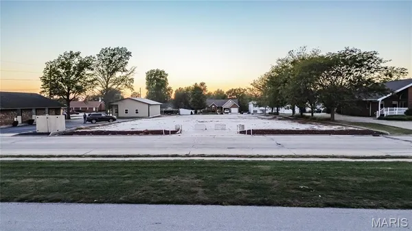 $75,000 | 1120 South Liberty Street, Jerseyville, IL 62052