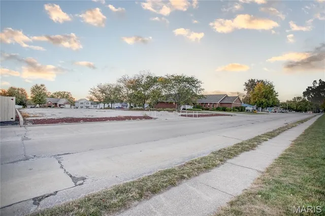 $75,000 | 1120 South Liberty Street, Jerseyville, IL 62052