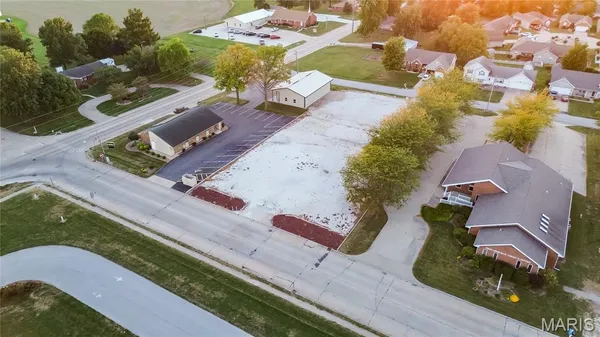 $75,000 | 1120 South Liberty Street, Jerseyville, IL 62052