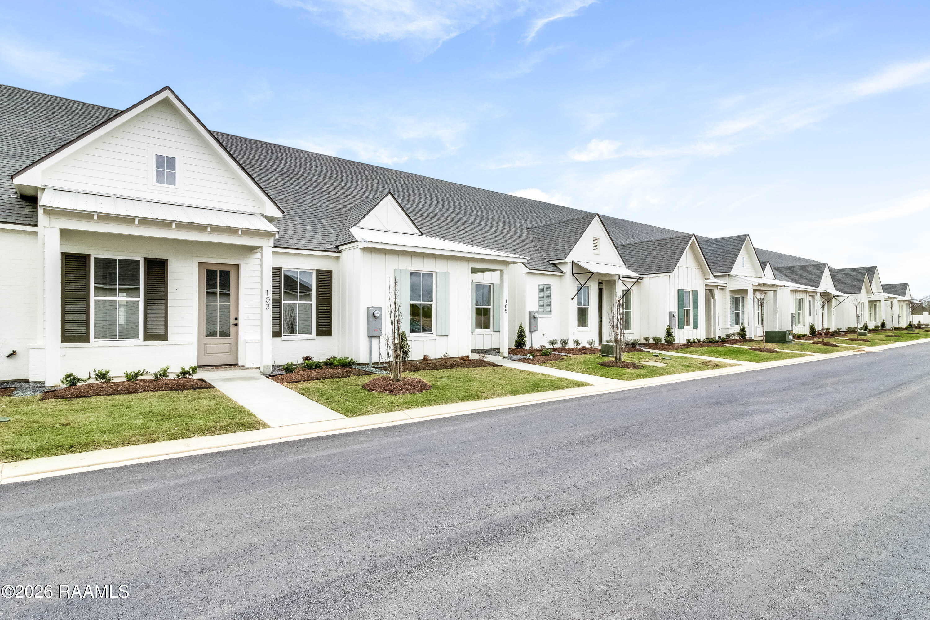 123 Perth Place Lafayette, LA 70506 - Photo 21 of 27 Perth Place Front 2