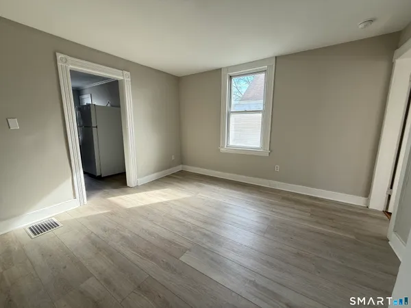 $2,600 | 3 Yost Street, Unit 2, Norwalk, CT 06854