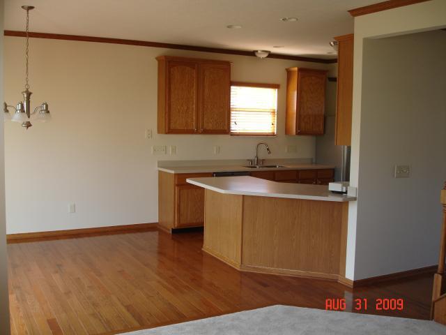 2160 Reeves Avenue Lewis Center, OH 43035 - Photo 2 of 18 Gallery Image 2