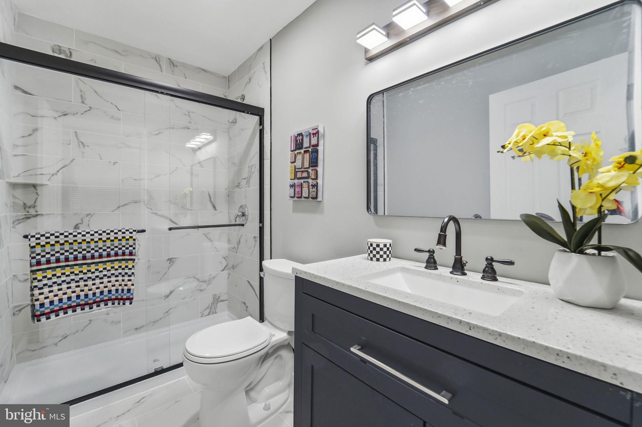 20 Stockton Road Kendall Park, NJ 08824 - Photo 29 of 35 2nd Bathroom