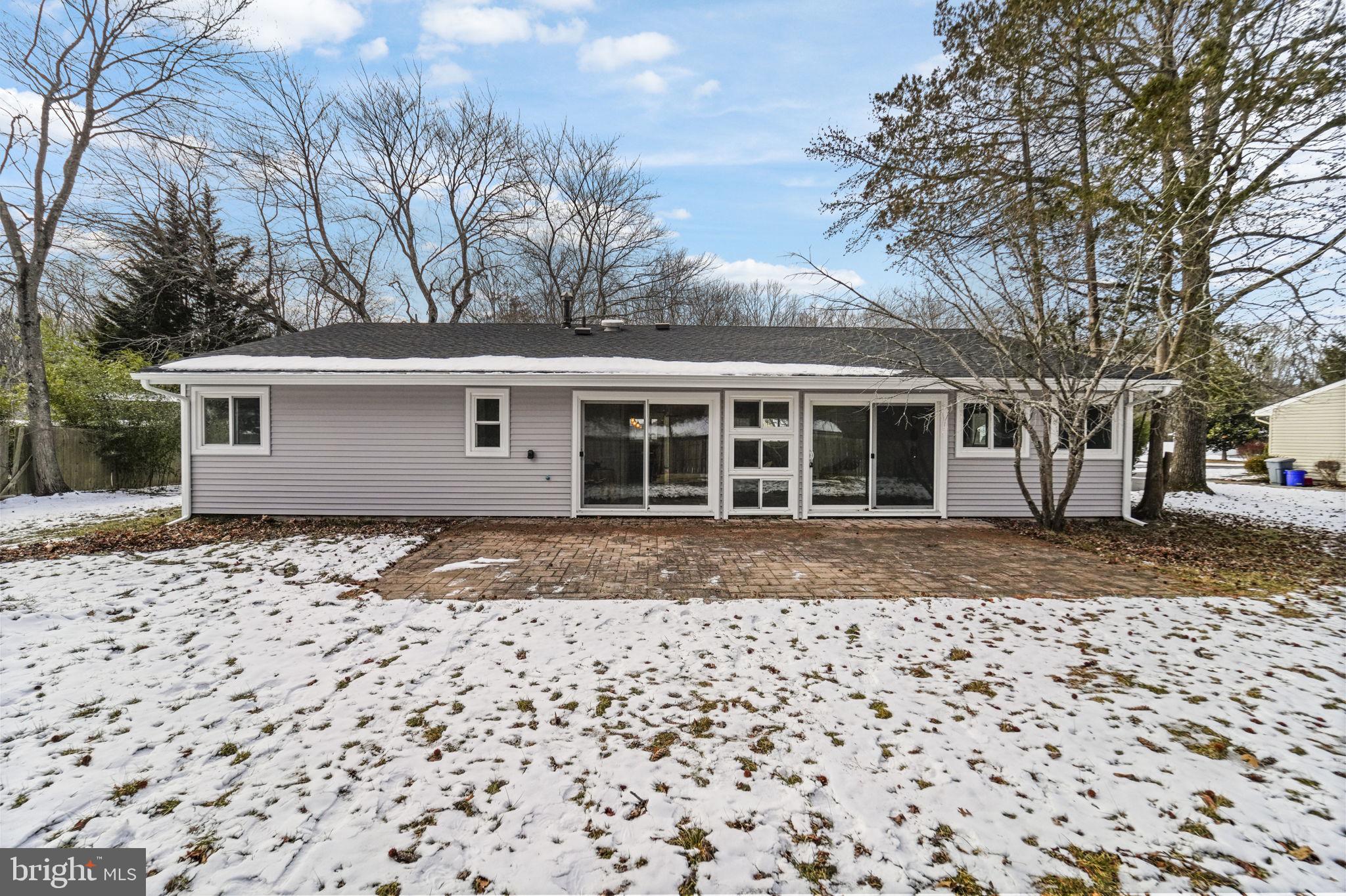 20 Stockton Road Kendall Park, NJ 08824 - Photo 4 of 35