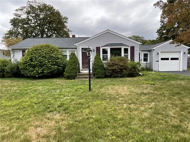 $499,900 | 14 Beatrice Avenue, Warwick, RI 02889