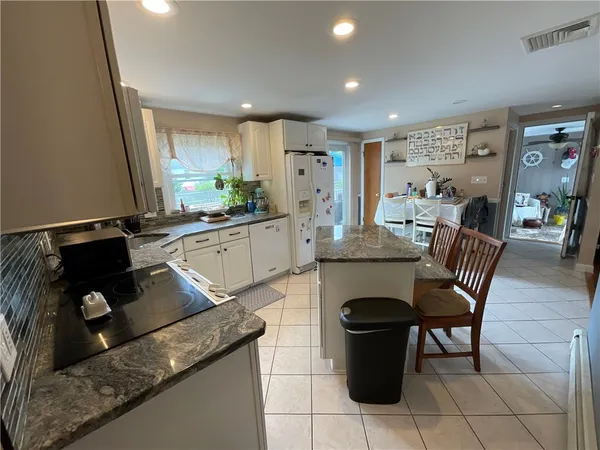$479,900 | 14 Beatrice Avenue, Warwick, RI 02889