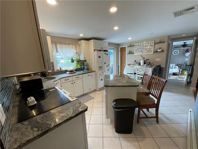 $499,900 | 14 Beatrice Avenue, Warwick, RI 02889