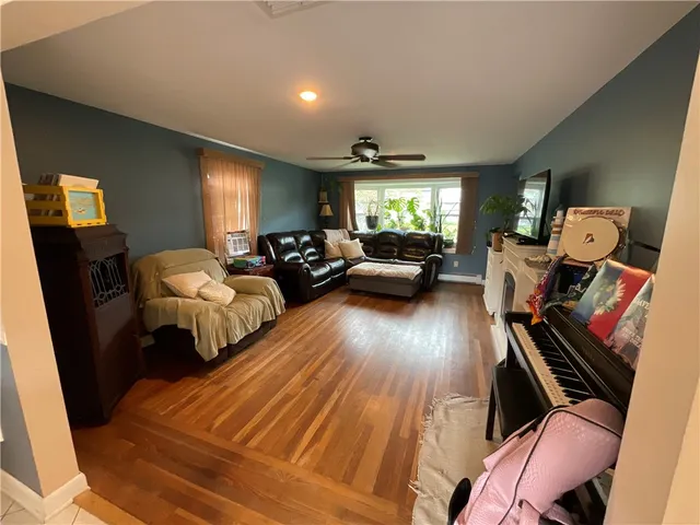 $499,900 | 14 Beatrice Avenue, Warwick, RI 02889