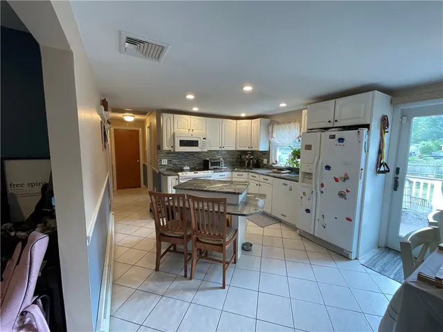 $499,900 | 14 Beatrice Avenue, Warwick, RI 02889