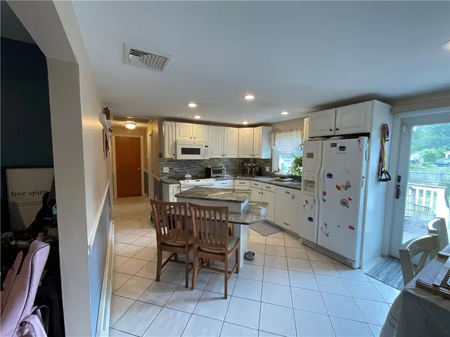 $499,900 | 14 Beatrice Avenue, Warwick, RI 02889