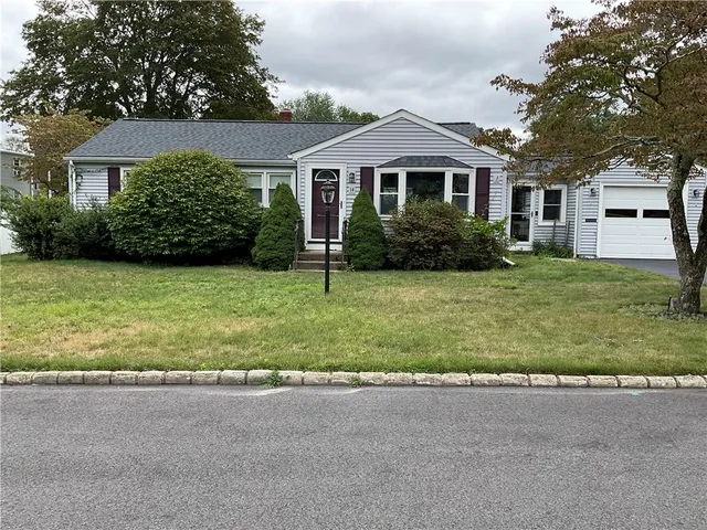 $499,900 | 14 Beatrice Avenue, Warwick, RI 02889