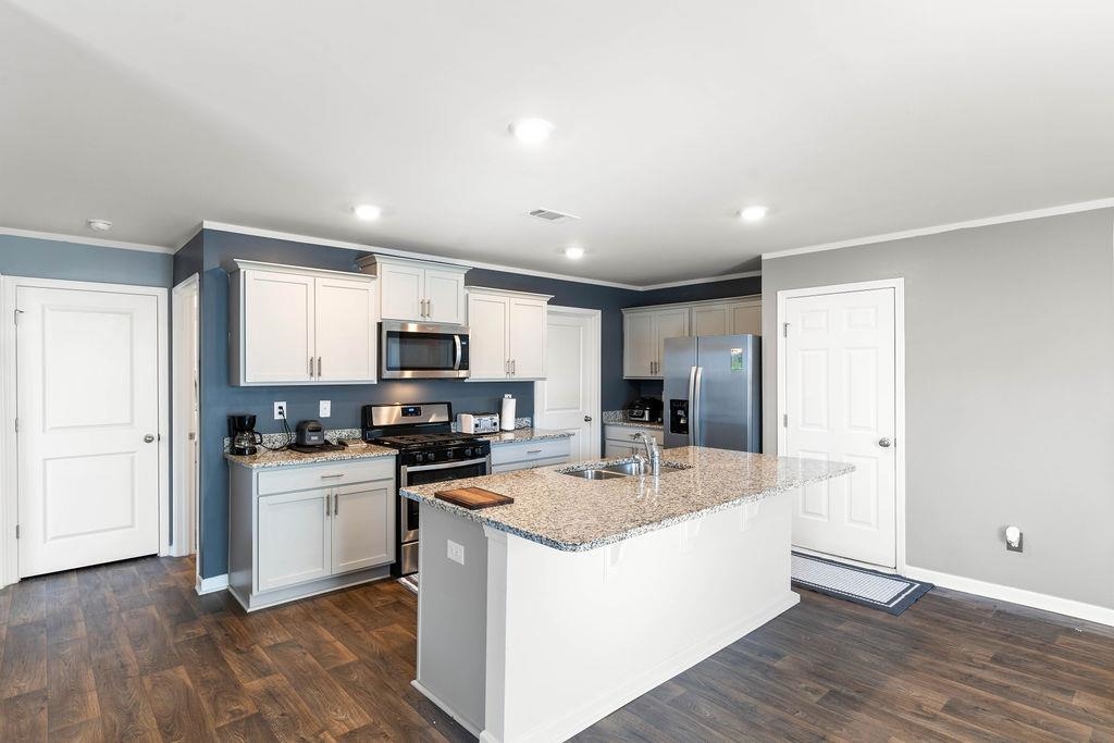 769 Ashwood Way Easley, SC 29640 - Photo 3 of 50