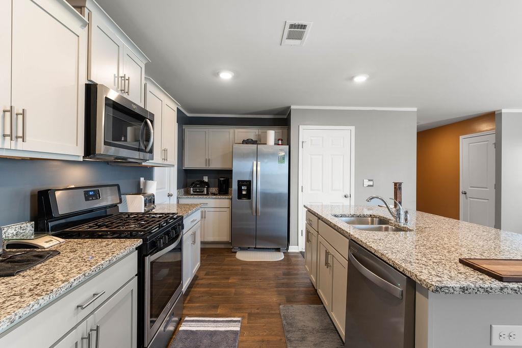 769 Ashwood Way Easley, SC 29640 - Photo 5 of 50
