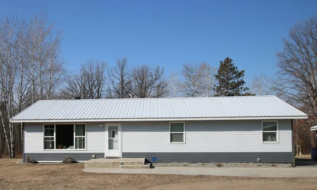 $555,000 | 19648 261st Avenue, Staples, MN 56479