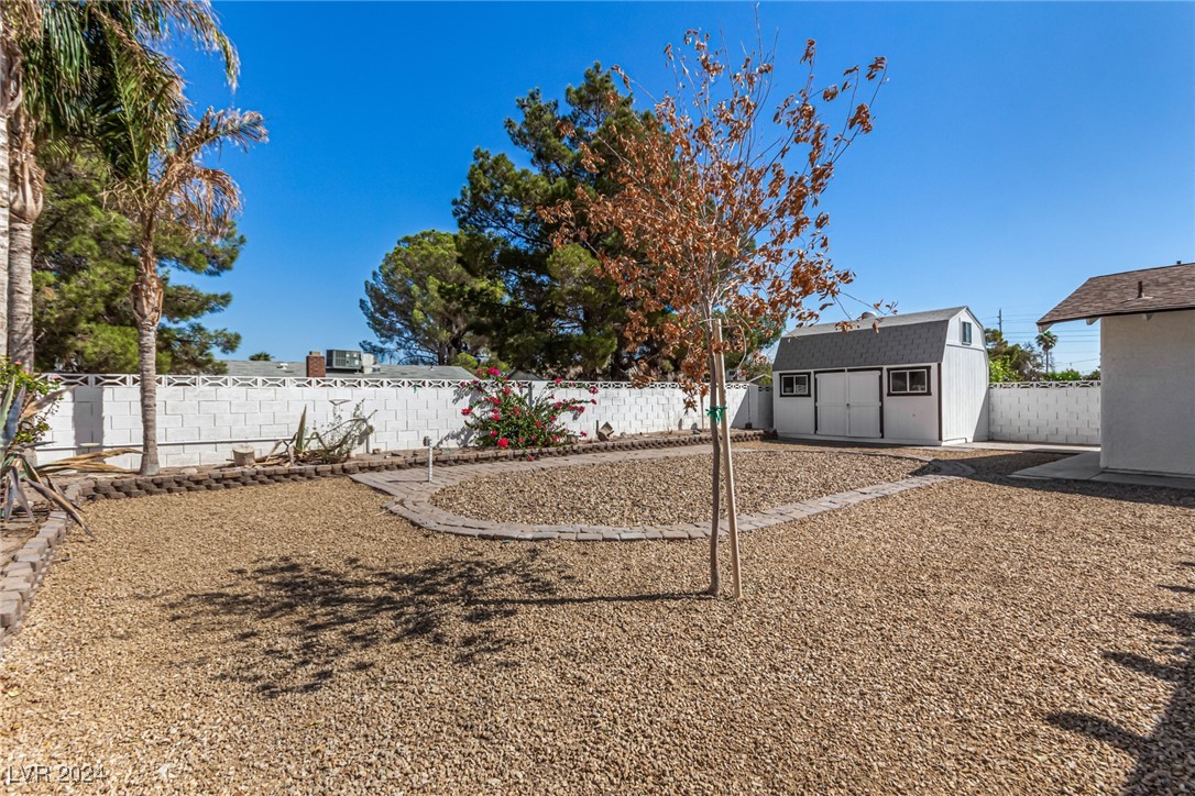 3115 La Mesa Drive Henderson, NV 89014 - Photo 25 of 34