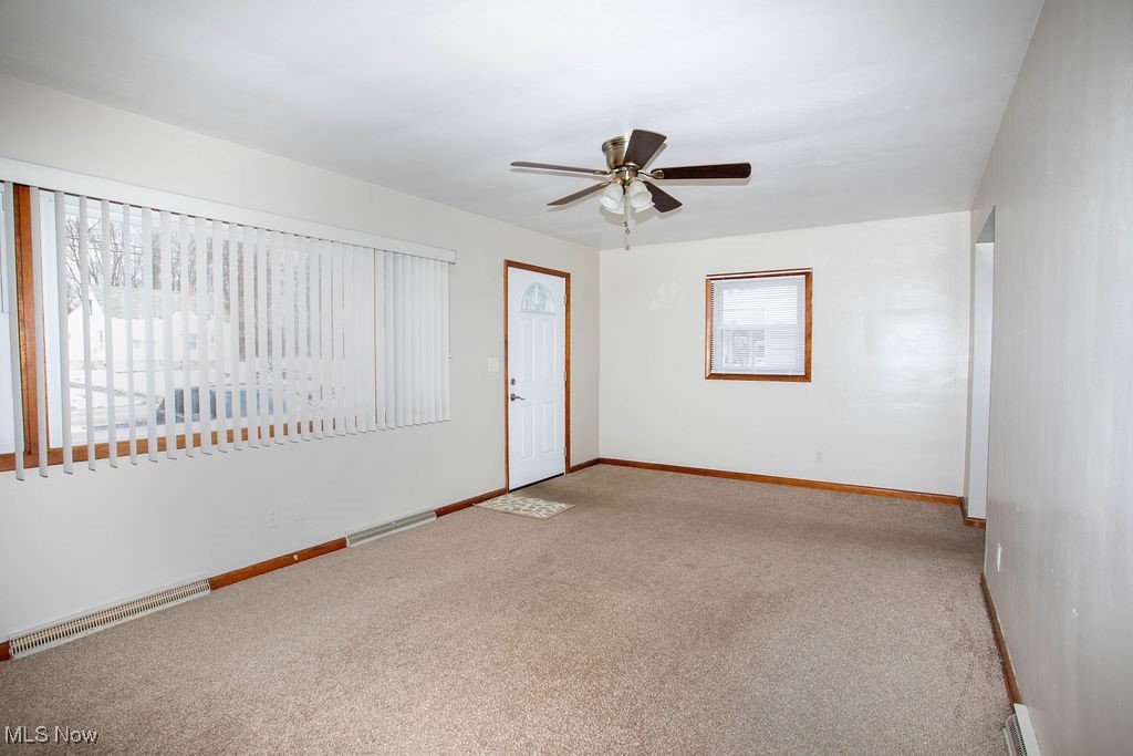 1883 Mathews Road Youngstown, OH 44514 - Photo 7 of 28 Gallery Image 7