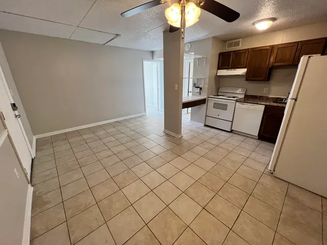 $825 | 915 South Seminole Drive, Unit 17, Chattanooga, TN 37412