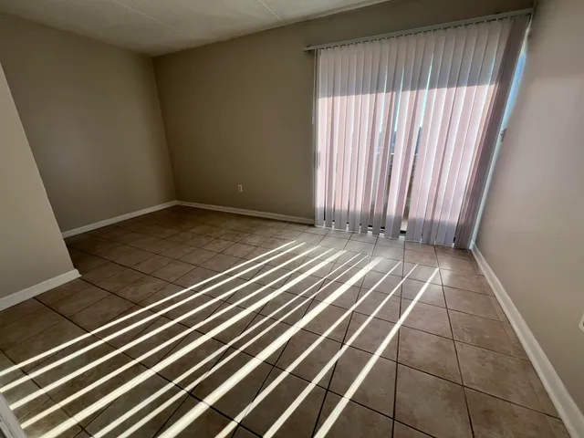 $825 | 915 South Seminole Drive, Unit 17, Chattanooga, TN 37412