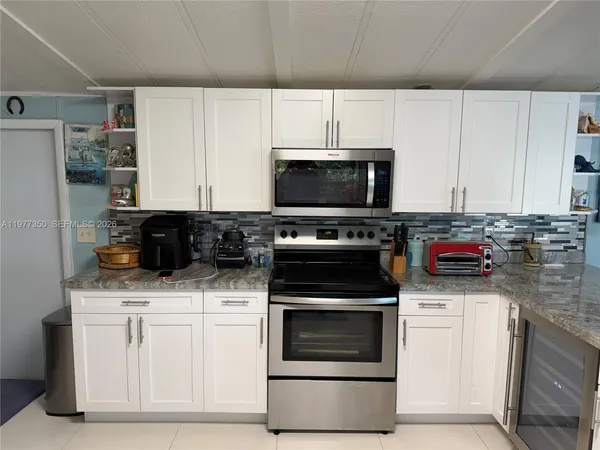 $3,995 | 212 Orchid Street, Tavernier, FL 33070