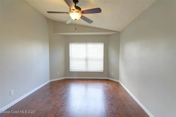 $2,400 | 8006 Bracken Lane, Melbourne, FL 32940