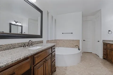 $849,900 | 2747 Waverley Drive, Trophy Club, TX 76262