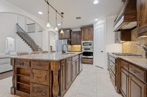 $849,900 | 2747 Waverley Drive, Trophy Club, TX 76262