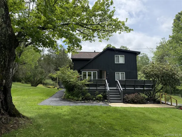 $525,000 | 37 Dewitts Flats Road, Jeffersonville, NY 12748