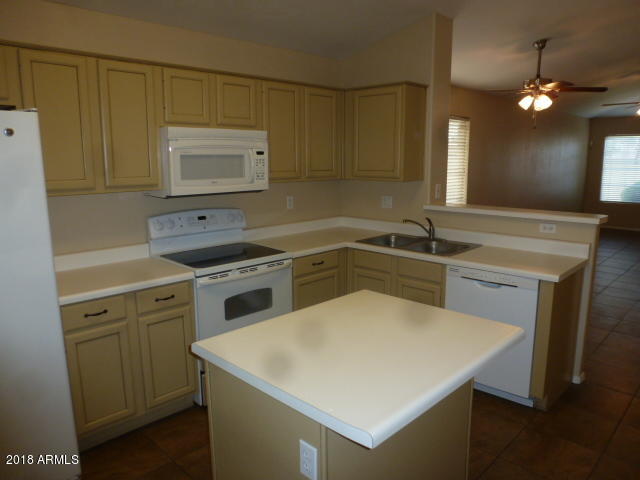 5808 East Brown Road, Unit 21 Mesa, AZ 85205 - Photo 6 of 15 P1130281