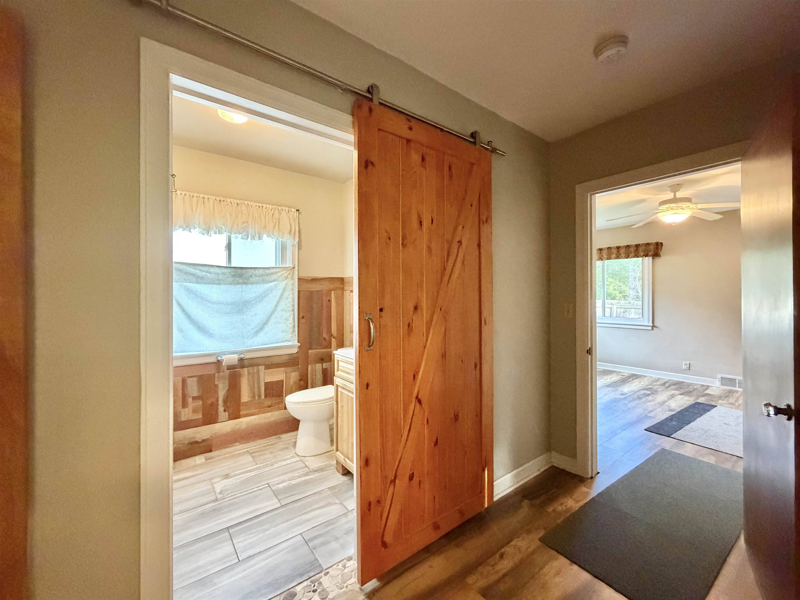 2221 East Ridge Road Beloit, WI 53511 - Photo 15 of 19 Gallery Image 15
