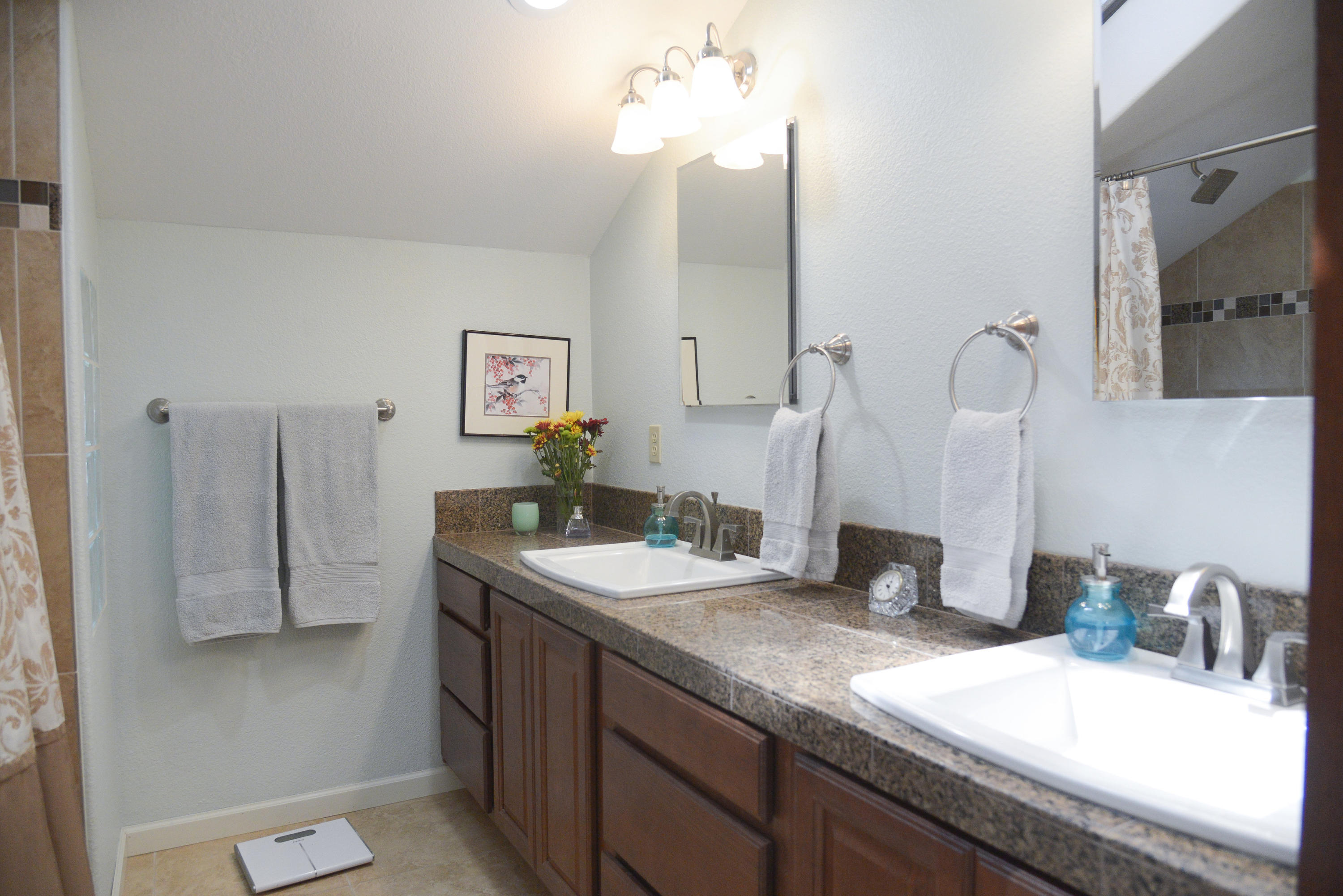 3055 Brent Road Redding, CA 96002 - Photo 33 of 68 DawnyaJonesPhotography-21