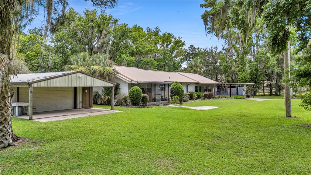 22308 Blue Creek Lodge Road Astor, FL 32102 - Photo 3 of 37