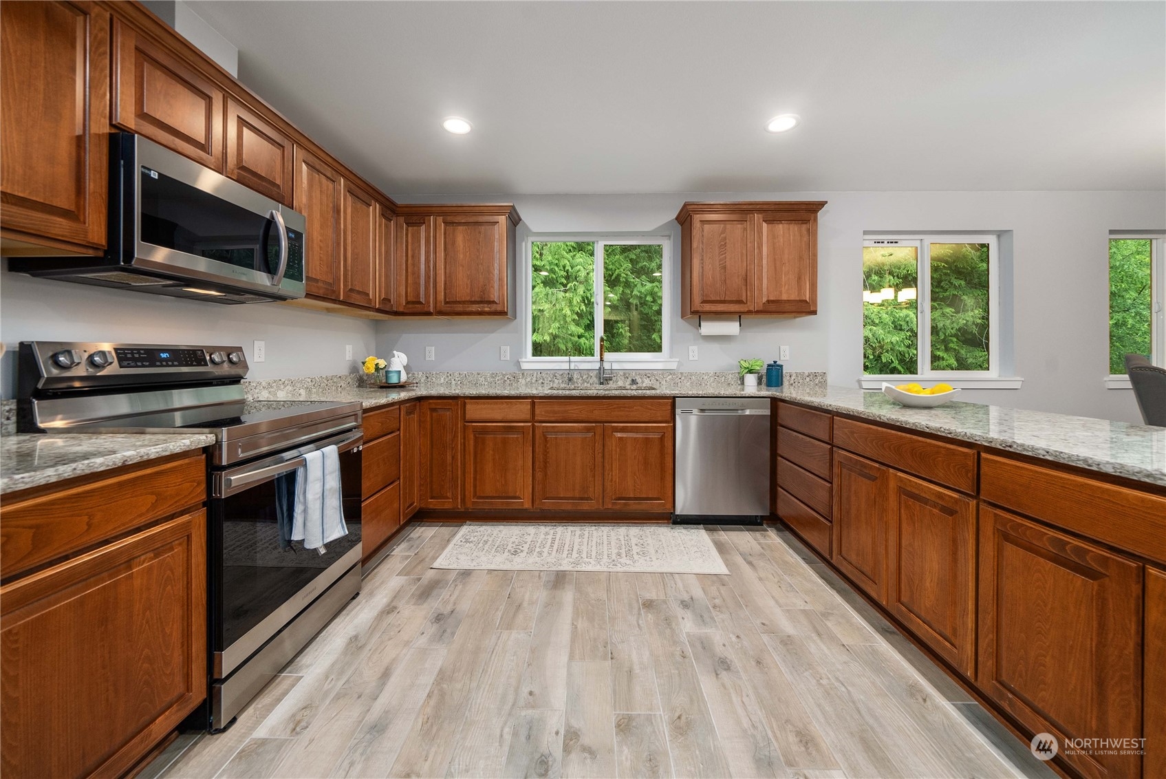 5688 Southeast Nelson Road Olalla, WA 98359 - Photo 6 of 24 Gallery Image 6