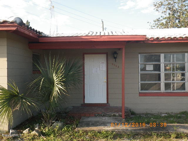 2303 Clearlake Road Cocoa, FL 32926 - Photo 2 of 17 RIMG8584