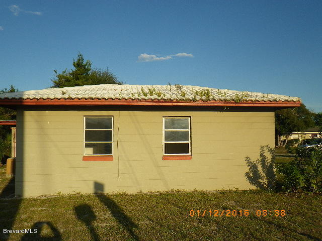 2303 Clearlake Road Cocoa, FL 32926 - Photo 3 of 17 RIMG8586